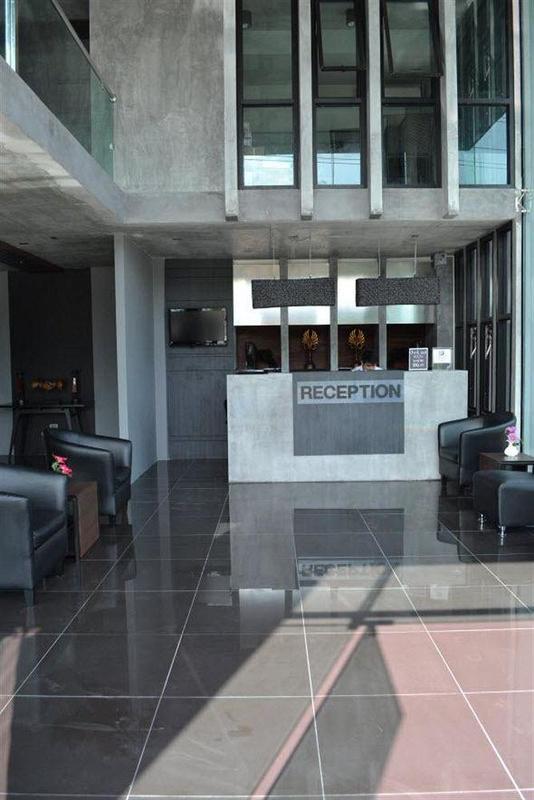 B2 Black Business And Budget Hotel Chiang Mai Exterior foto