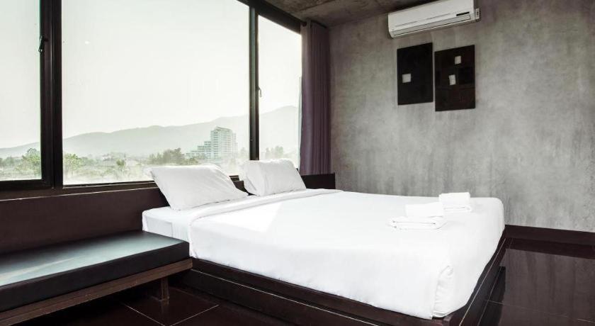 B2 Black Business And Budget Hotel Chiang Mai Exterior foto